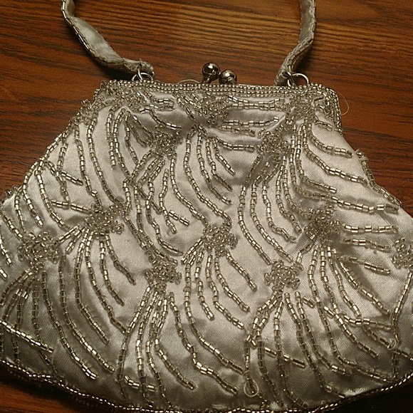 Purse - Picture 3 of 5